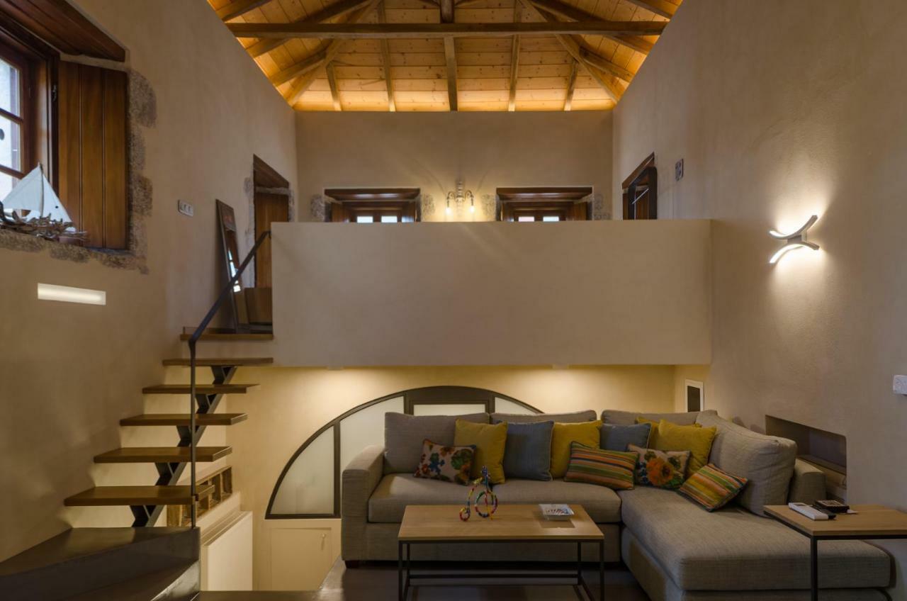Villa Panthemis Leonídion Exterior foto